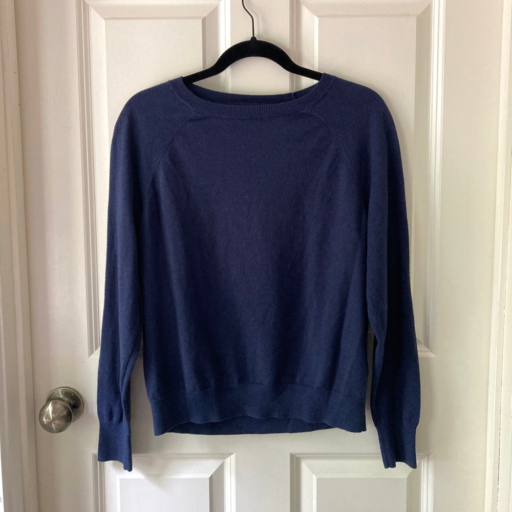 S J. Crew Navy Blue Crewneck Sweater